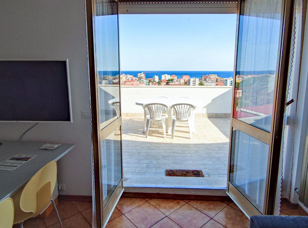 Bella Vista - By Ligooria Apartment Pietra Ligure